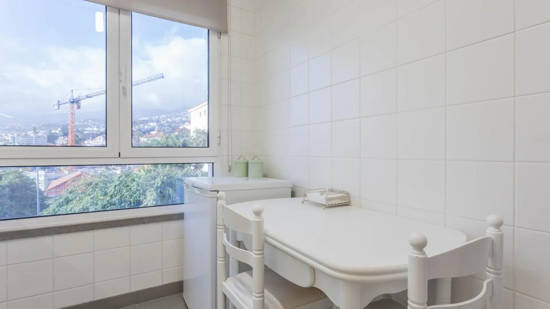 Blue Sky Apartment Funchal  0*, Funchal (Madeira)
